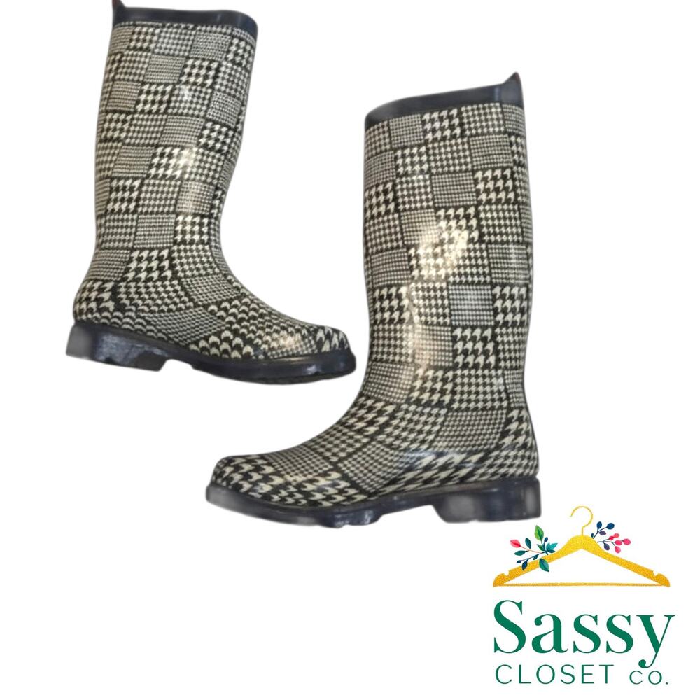 CAPELLI NEW YORK Herringbone Plaid Tall Rain Boots 6 Waterproof Wedge Buckle